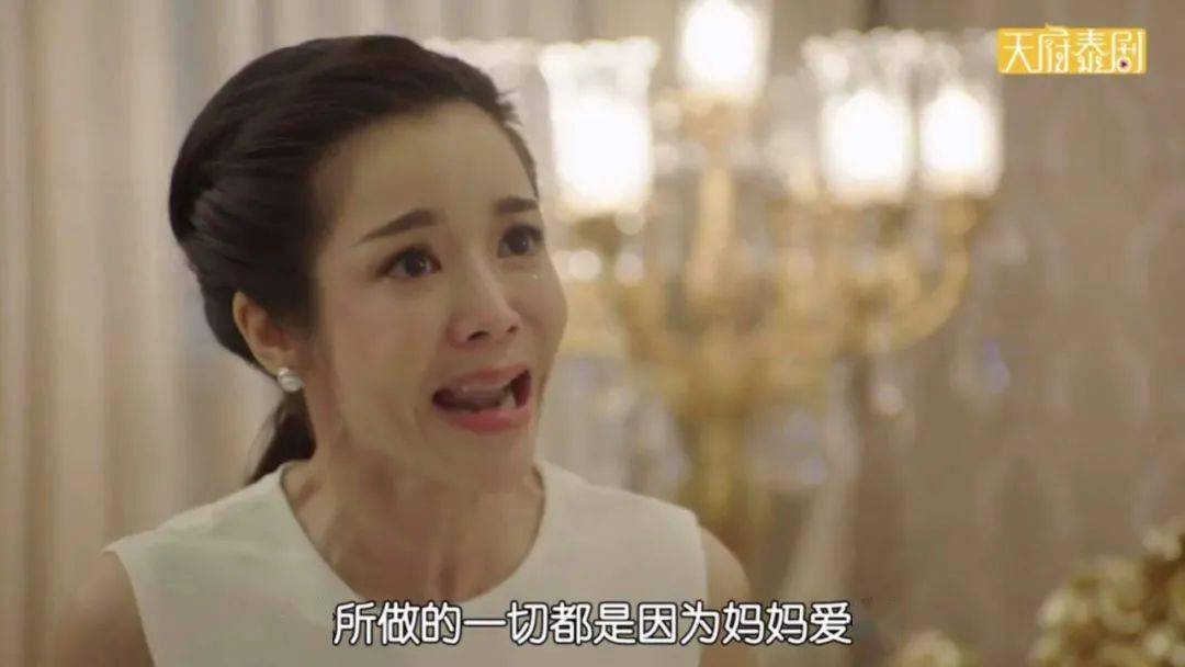 《欲火蝴蝶》影评:三观已碎!现在的狗血神剧,尺度都这么大吗?