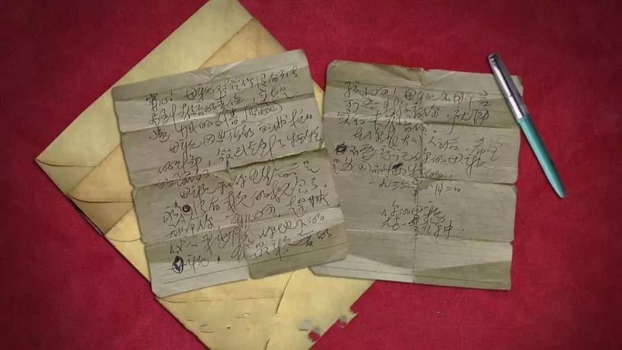 图为赵一曼写给儿子宁儿的信(非原件)(照片由中共满洲省委旧址纪念馆
