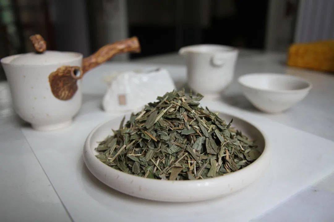 双叶茶治肺热咳嗽