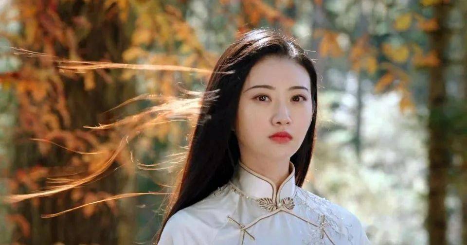 《司藤》影评:全网都在夸,她真的翻身了?