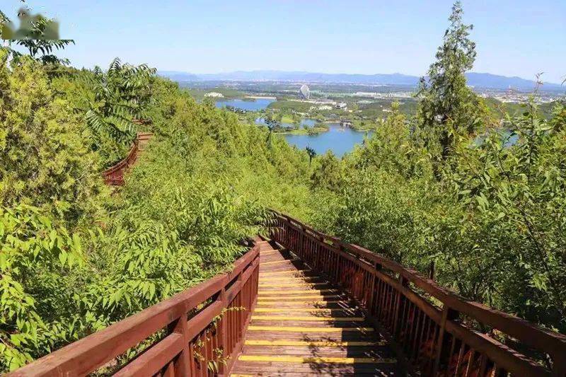 雁栖湖西山步道