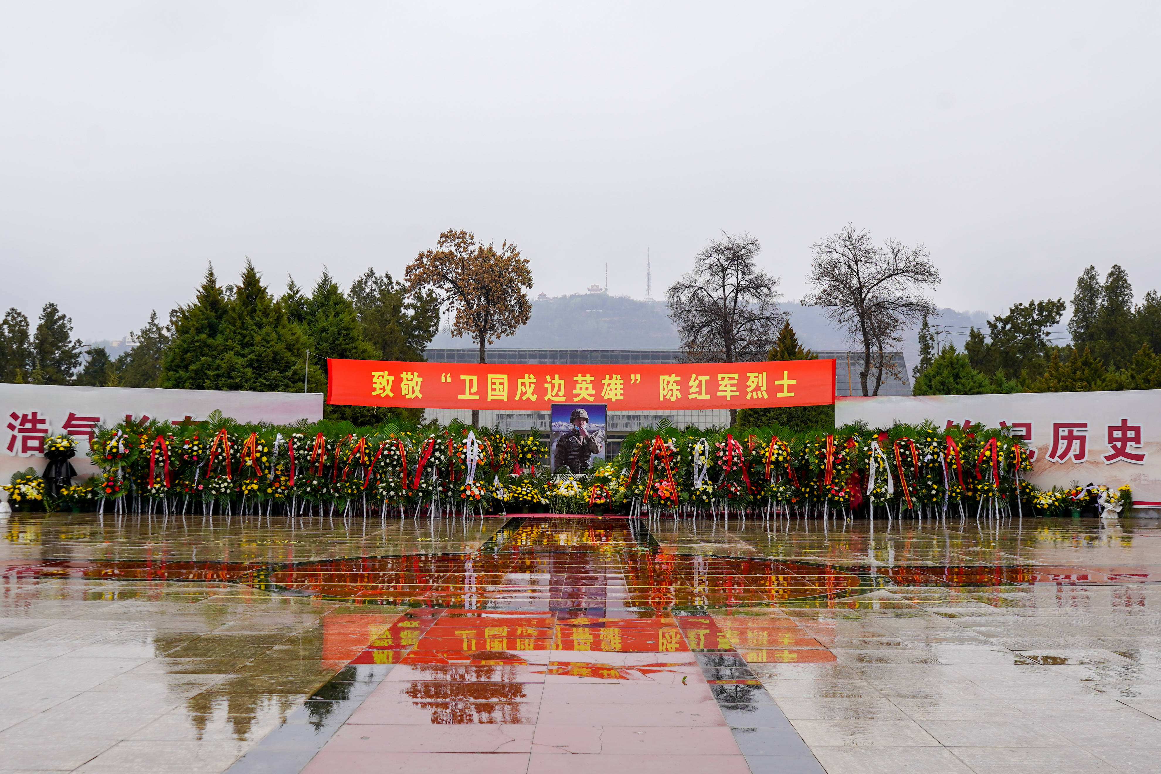 收货地址烈士陵园,这10000份网友的祭奠让人泪目!_兰州