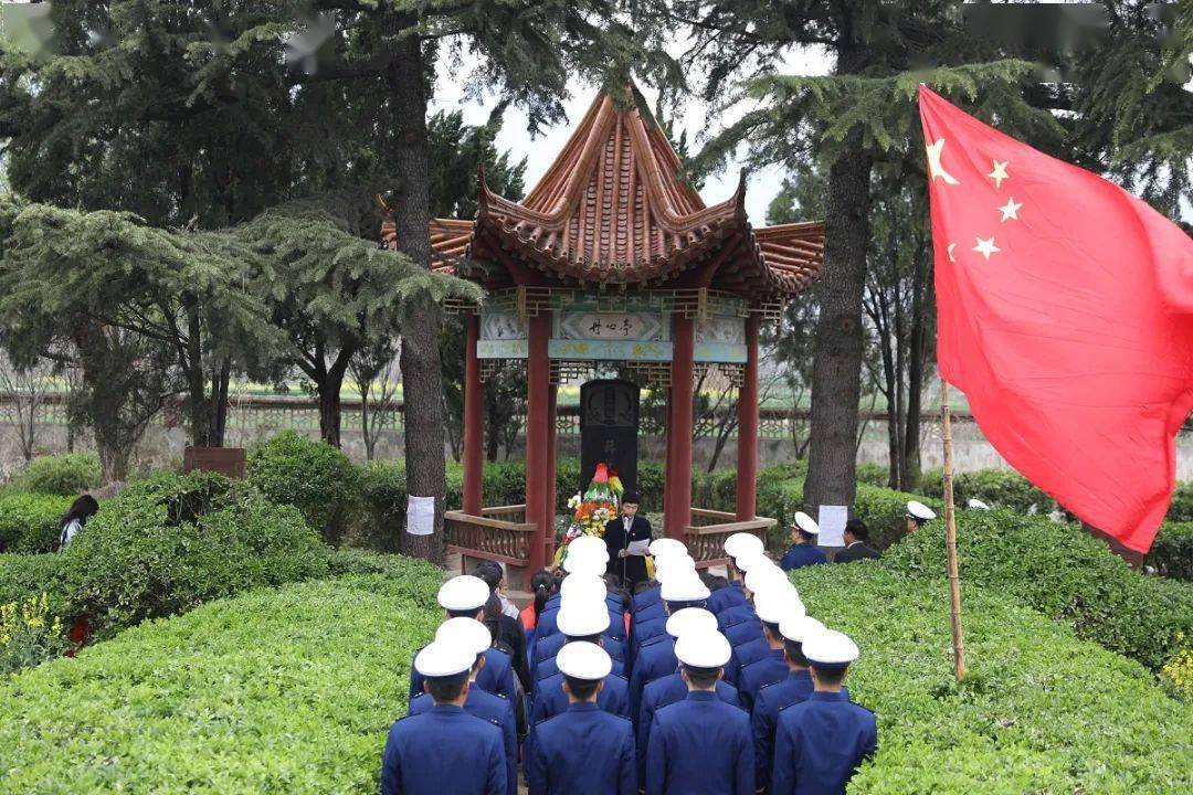 薛子中1907年生,河南省济源市克井镇北社村人,1927年参加中国共产党