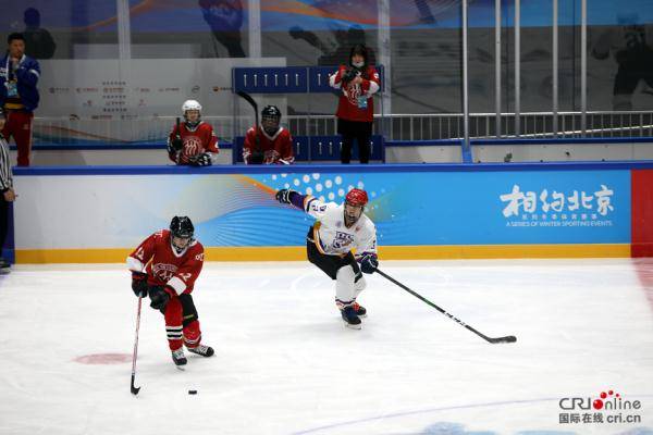 北京冬奥会冰上项目测试"忙" 五大场馆齐"亮相"