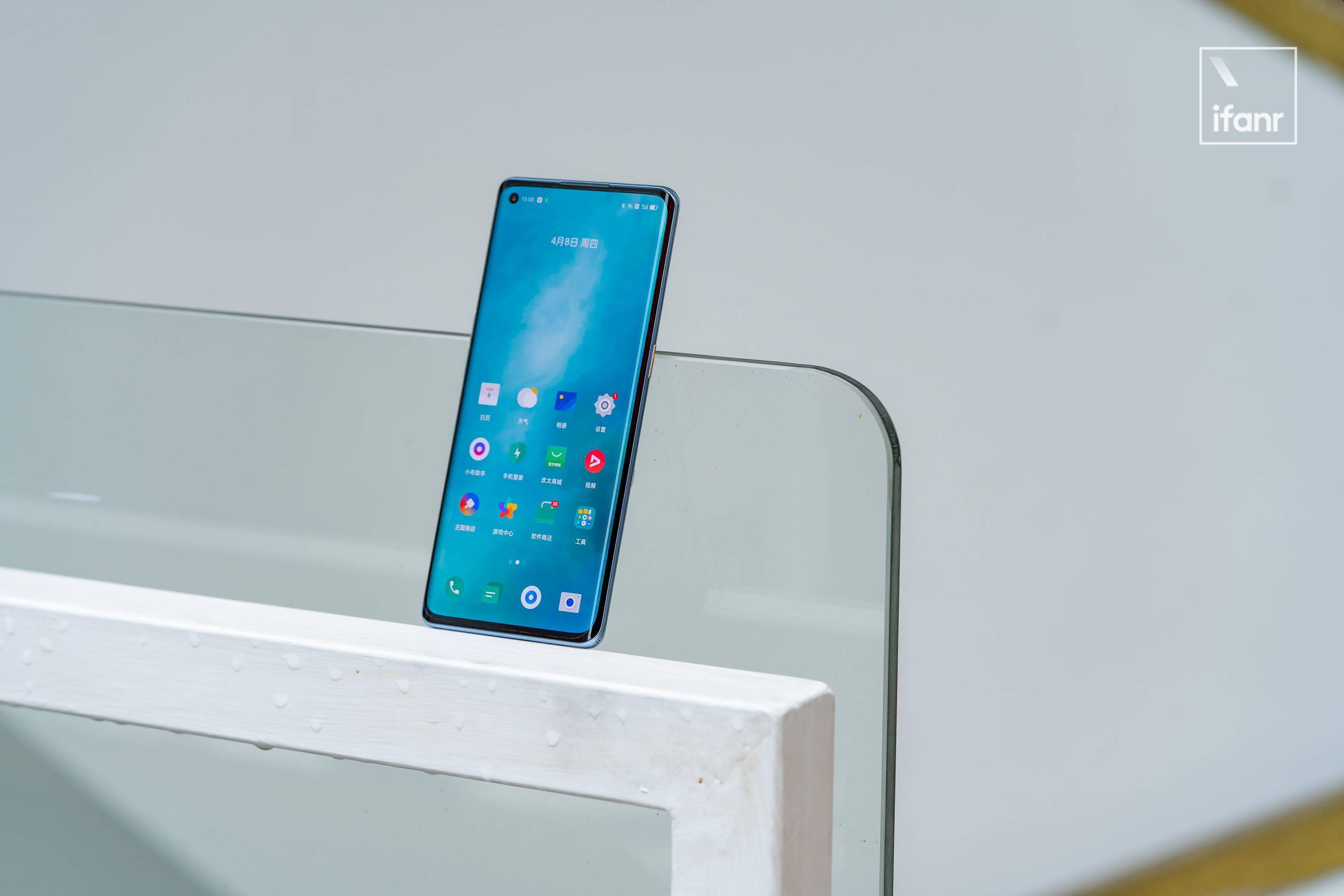 oppo真我x7pro至尊版,oppo真我x7pro参数 realme 的首款曲面屏,真我 x7 pro 至尊版图赏