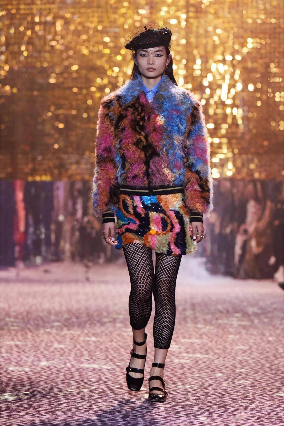 dior2021秋季成衣女装,2021女装流行款式 dior 迪奥2021秋季成衣上海秀