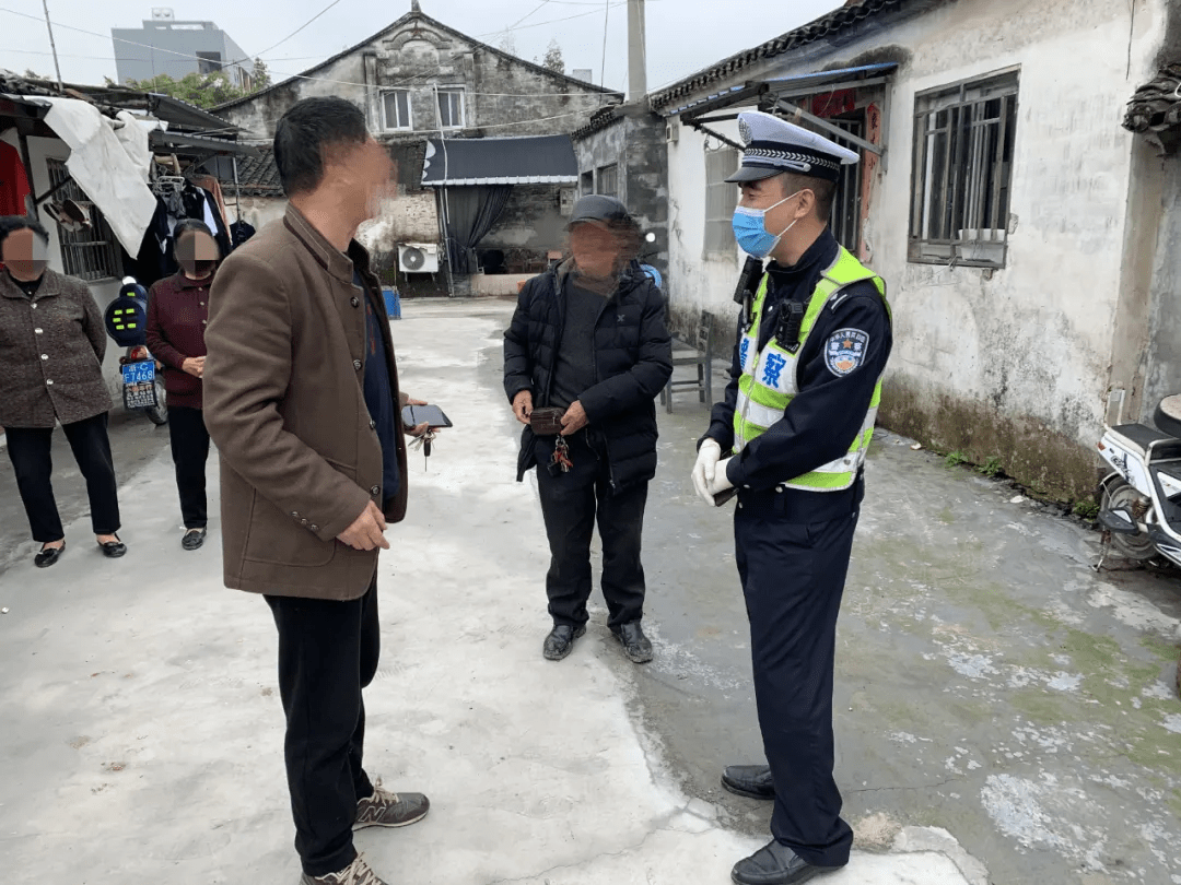 九旬老人迷路误闯高速,危急时刻幸亏他们赶到了…_钟永利