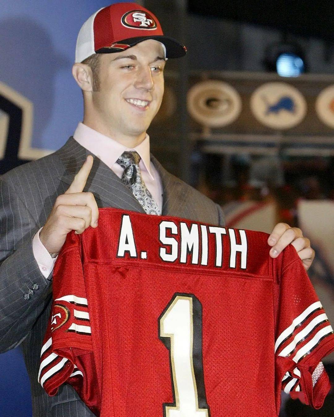 阿莱克斯 来自搜狐网