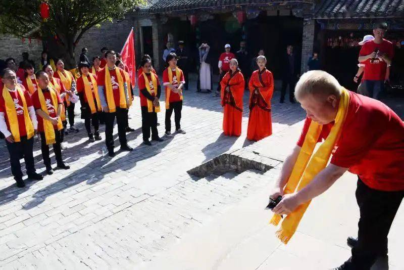 河南南召中原人类文明发祥地——小空山猿人冰台取火遗址(源点)采取天