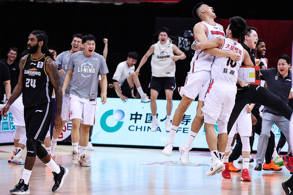 cba总决赛g3:广东宏远110-103辽宁本钢 获队史第11冠