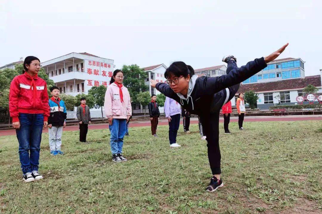 青春光影│我为城市建设者拍张照_鄂州市