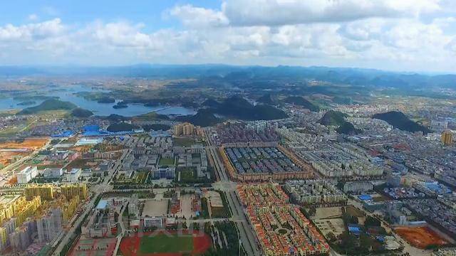 文山市和砚山县是文山州区位优势,交通条件,自然资源,发展条件最优的