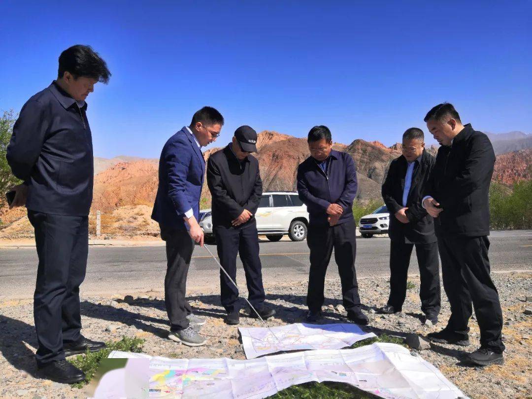 刘同德在调研督导贵德至大武公路项目时强调加快推进项目建设为实现