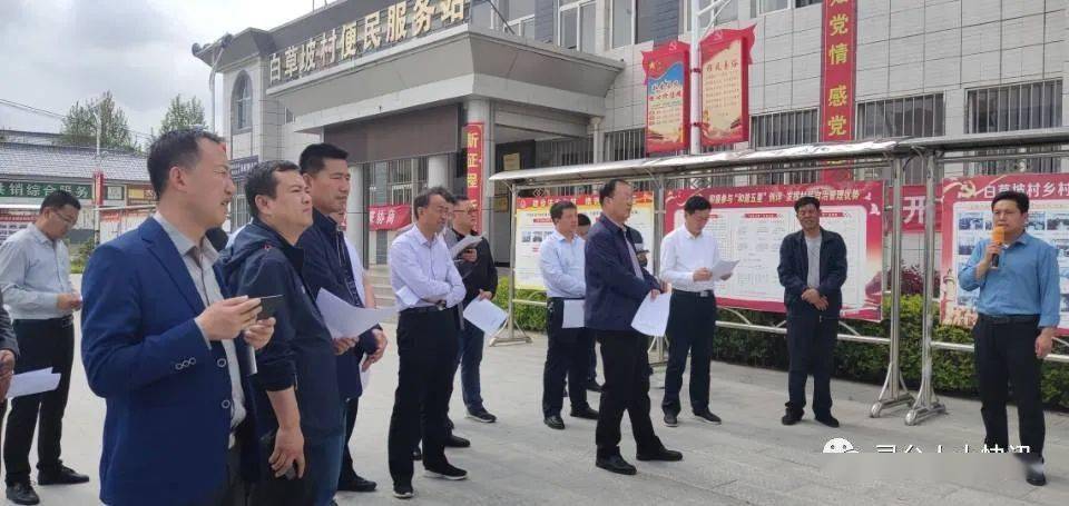 华亭市人大常委会主任徐德才带队来我县考察人大工作