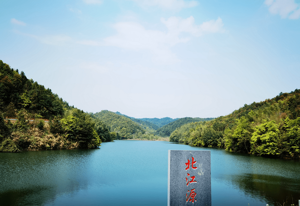 赣江东江北江三江源齐聚赣州_源头