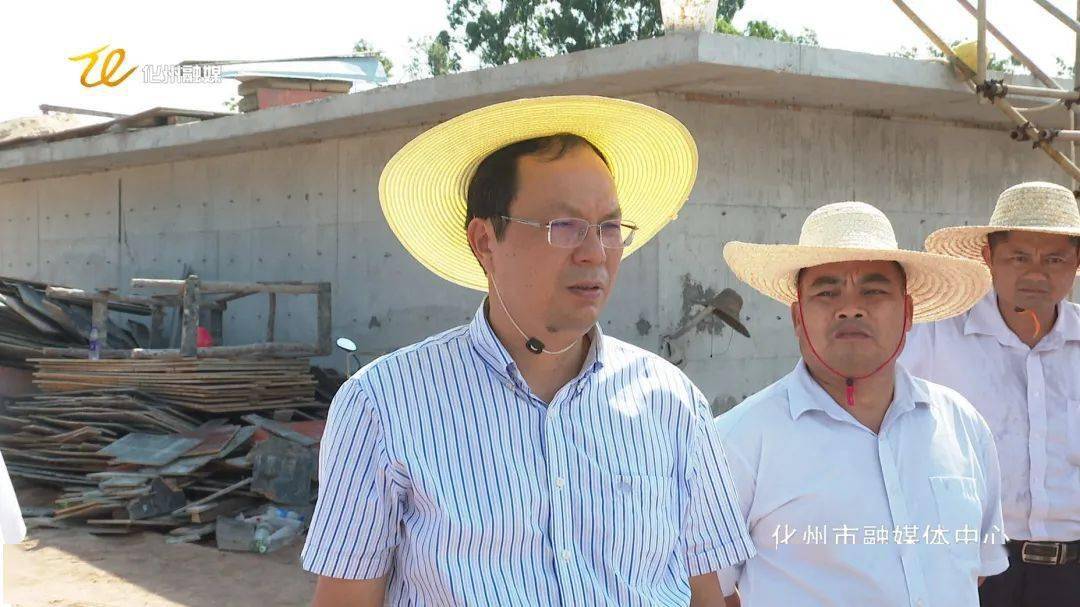 何林国到良光镇调研督导镇,村级生活污水净化设施建设