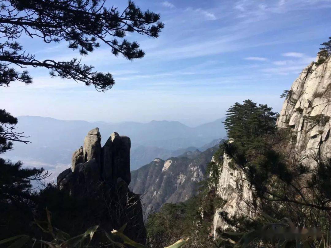 英山大别山景区,途中早餐a线:8:30出发,从景区大门进入罗田天堂寨景区