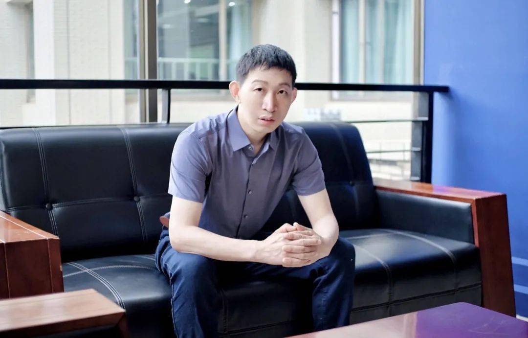 十佳教师投票 | 遇到李青原老师——我们很幸运