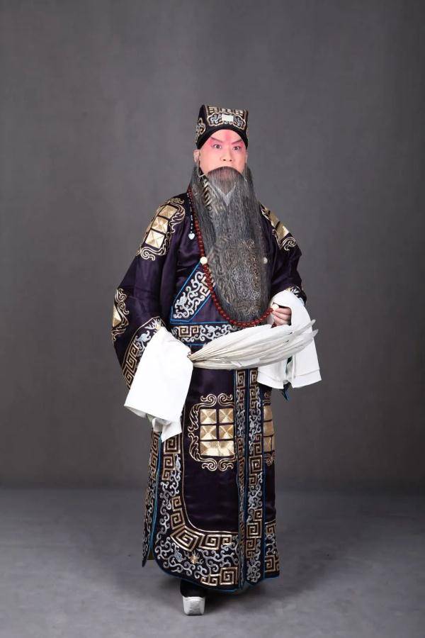 杜镇杰在京剧《失街亭·空城计·斩马谡》中饰演诸葛亮.