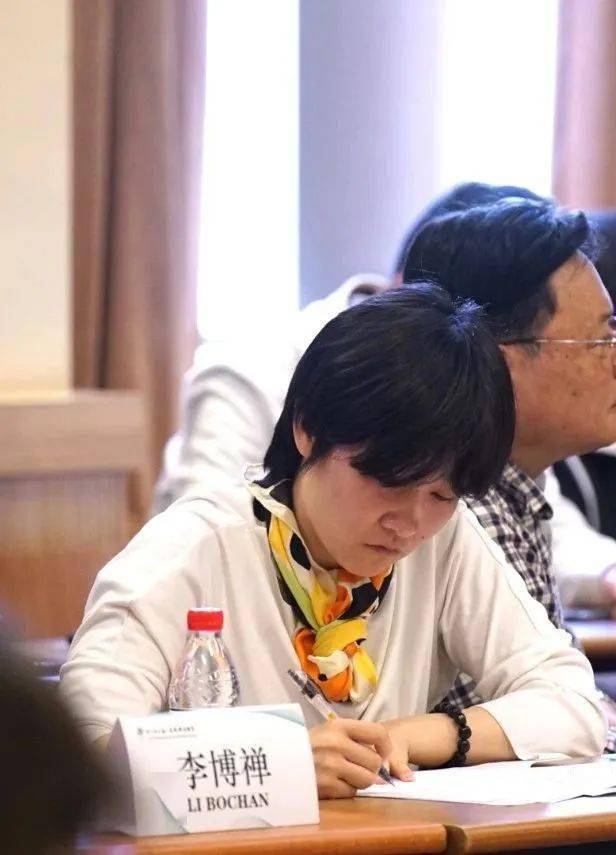 范临风女士