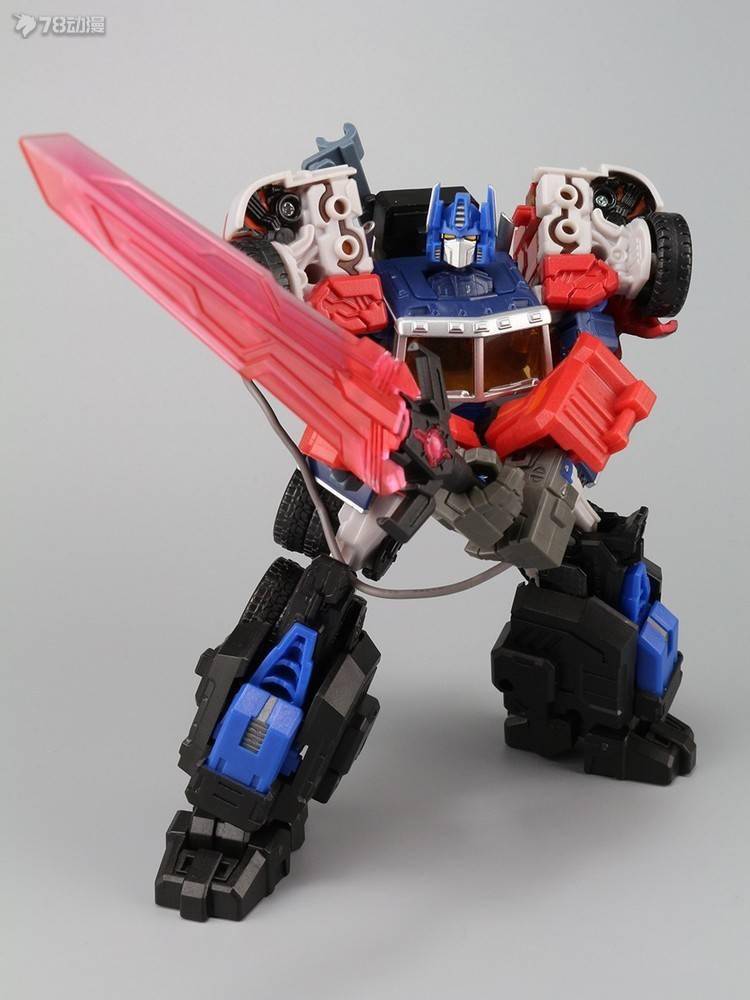78民间测评:经典系列g2擎天柱 maketoys车厢配件