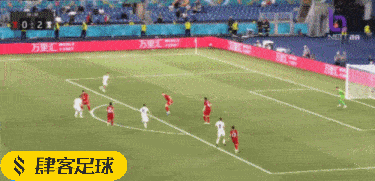 因莫比莱传射,意大利3-0土耳其取开门红