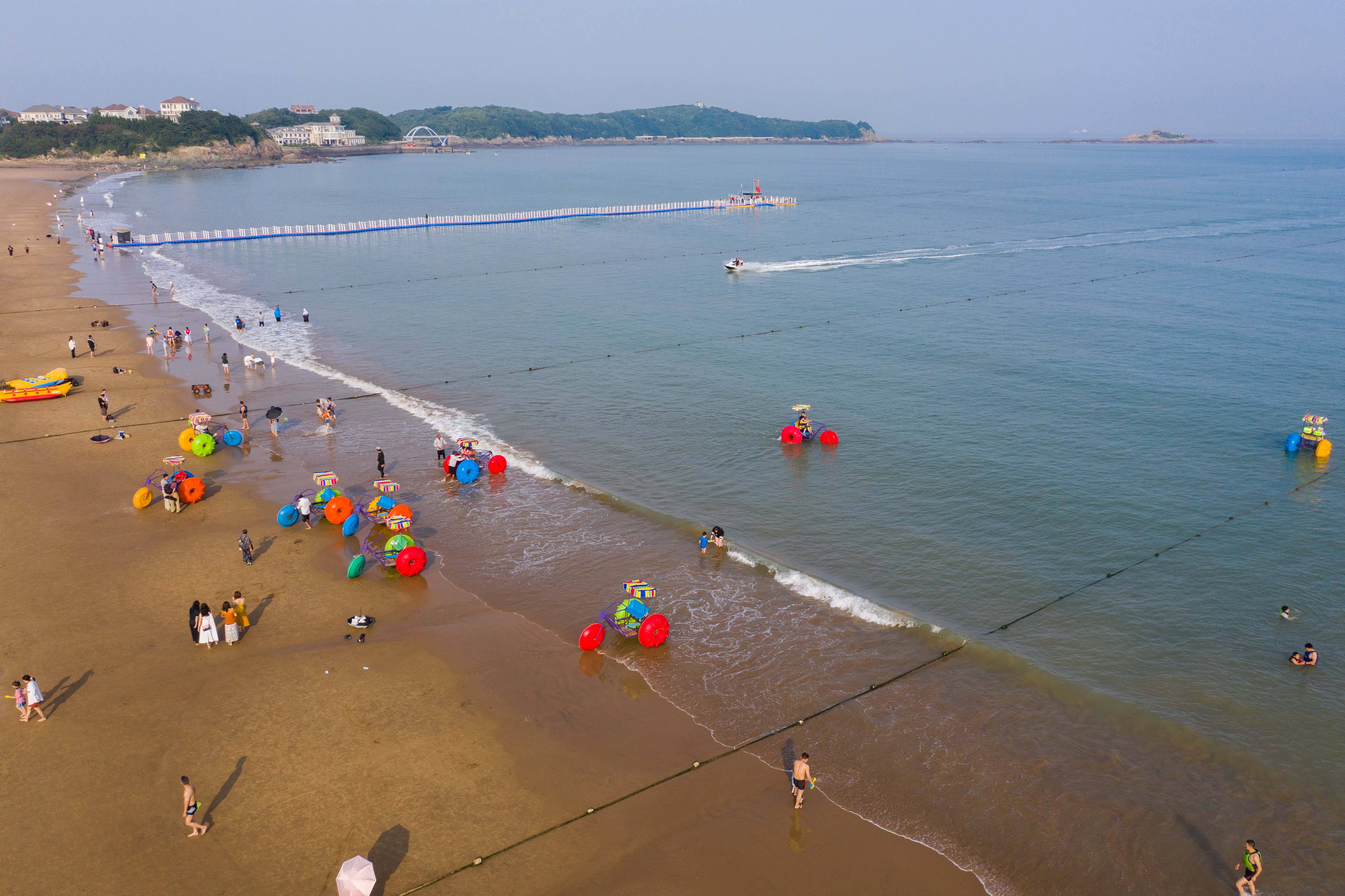 浙江舟山东海之滨享夏日美景