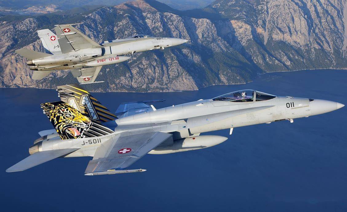 f-35a以显著优势赢得瑞士空军订单:36架总金额65亿美元