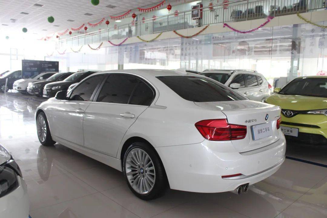 [精品二手车推荐] 宝马320li ——23.5万