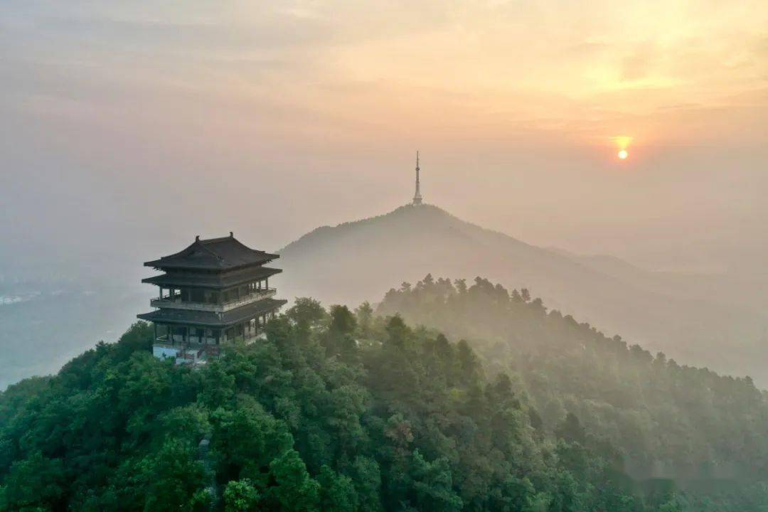 敬亭山景区面向全国游客推出门票优惠活动,约吗?_诗山