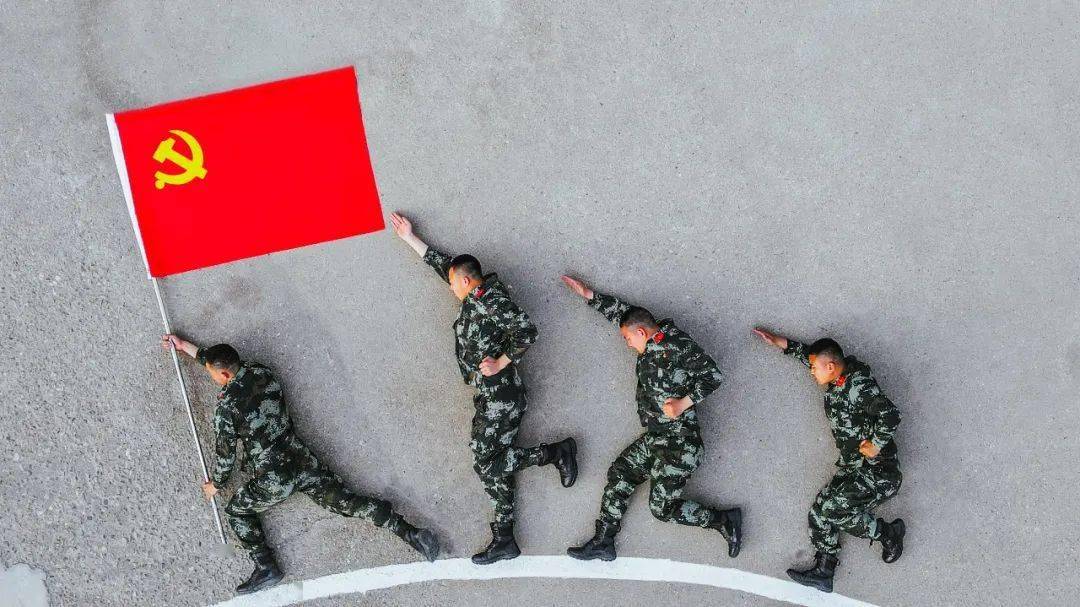 创意图集|我和党旗有个合影