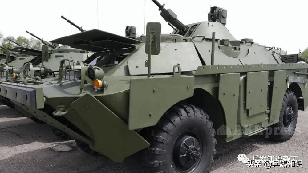 缅甸从俄罗斯采购的brdm-2ms型4%ud74轮式装甲侦察车,是brdm-2的升级