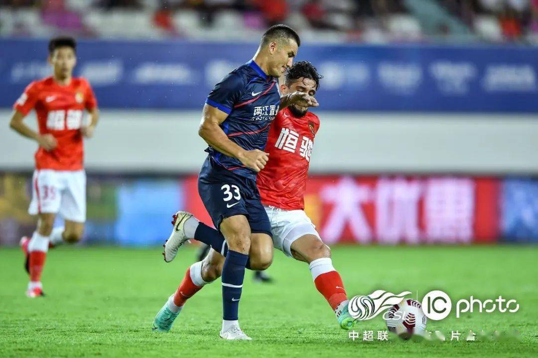 战报| 尹聪耀破门!重庆两江竞技1-3不敌广州队