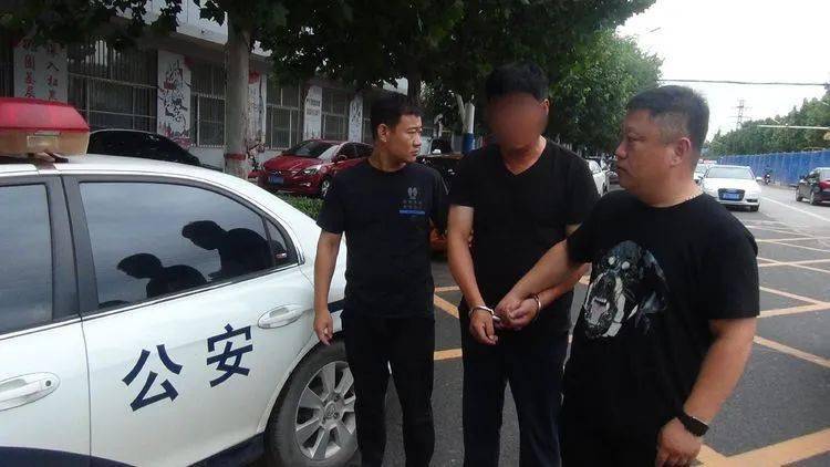 陈某在南皮某小区被抓获.