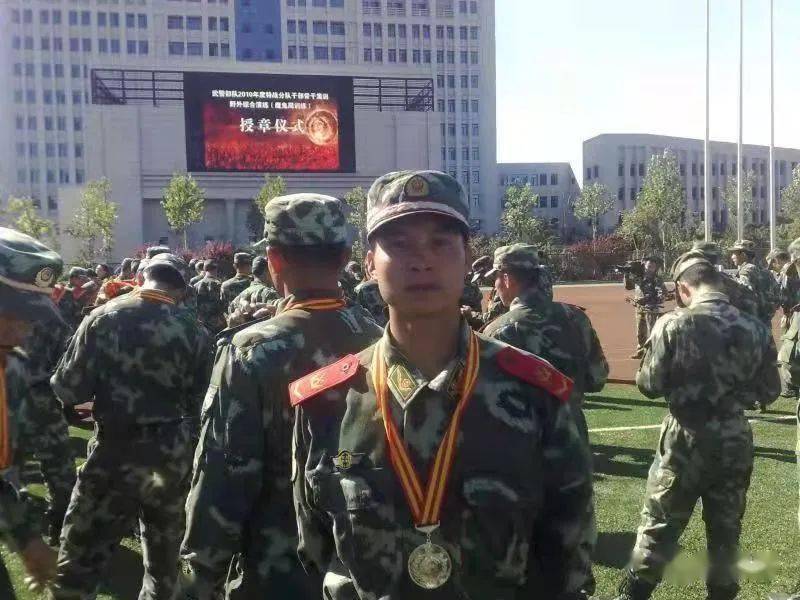 何建锦同志于1991年至1995年在内蒙古武警总队第二支队服役,主要从事