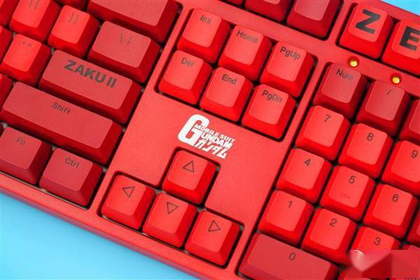 正版高达 ikbc z200pro红渣古机械键盘图赏