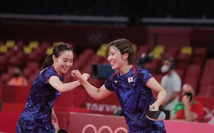 日本队大获全胜!伊藤美诚,石川佳纯,平野美宇3个3-0横扫对手