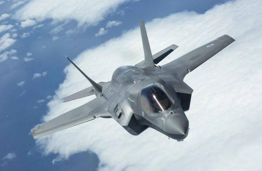 【资讯】ppg投资以提高f-35战斗机和其他军用航空透明材料能力