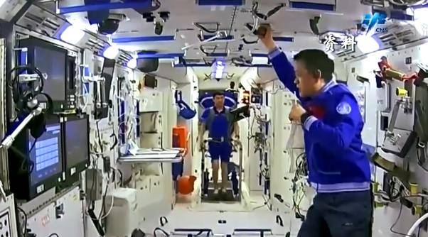台有|在空间站看奥运是什么体验？“太空出差三人组”的回答亮了