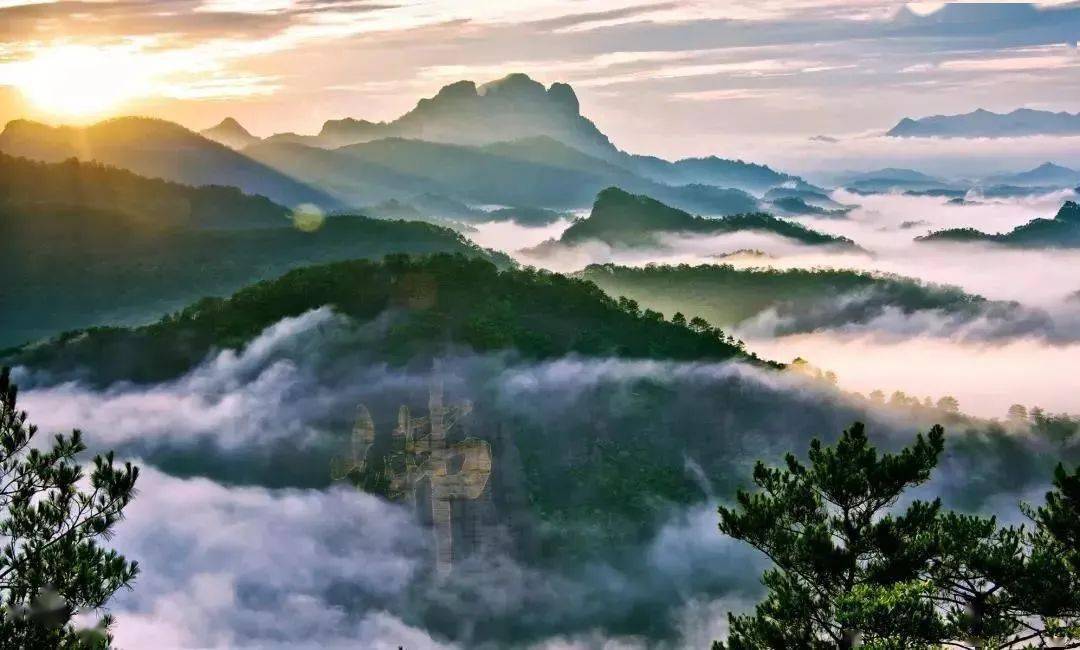 容县都峤山风景区.