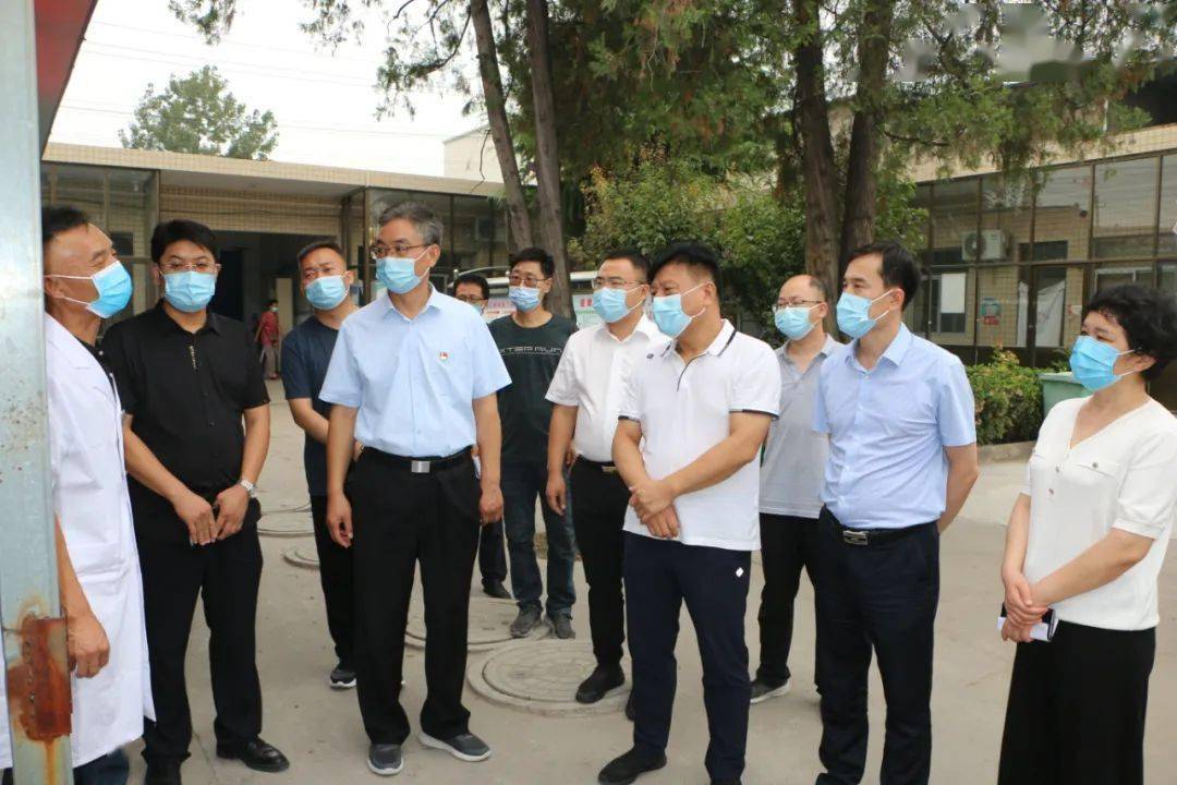 武安军董亚强李赛梅检查督导阳村街道疫情防控和安全