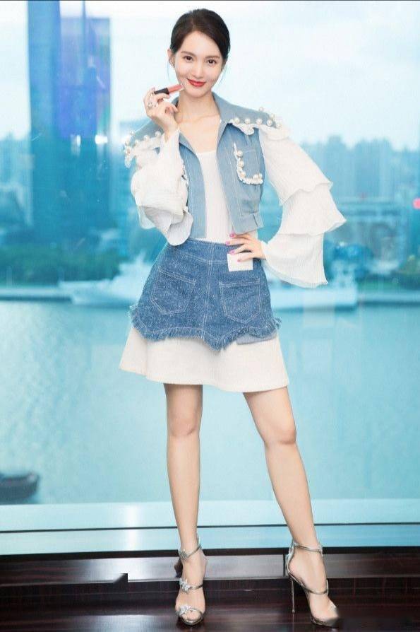 金晨:最美不过一双玉腿