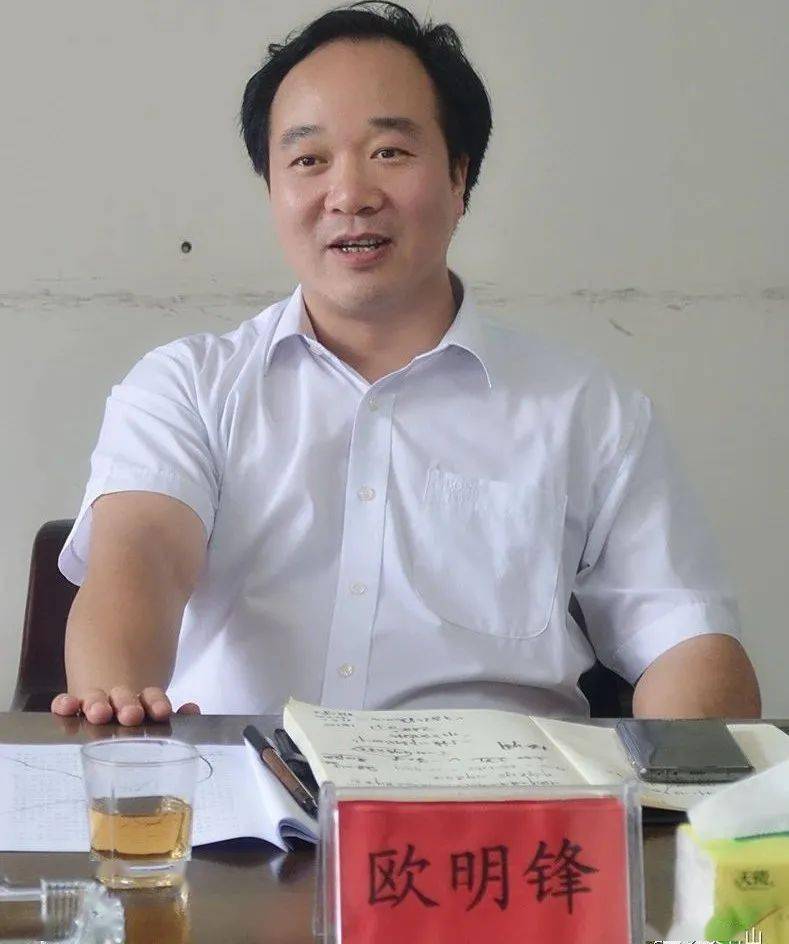 乡村振兴县长带您圈重点谋划竹山振兴路