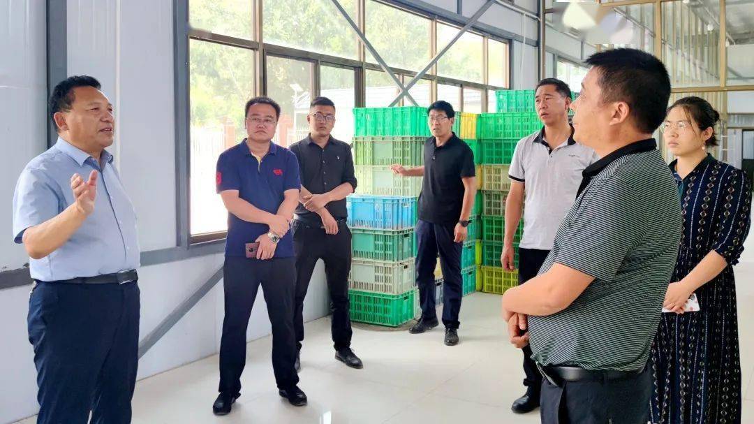 陈维山调研全县群众意见建议工作