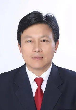 芮泽青同志为岳西县人民法院副院长;任 命:杨效东同志为岳西县乡村