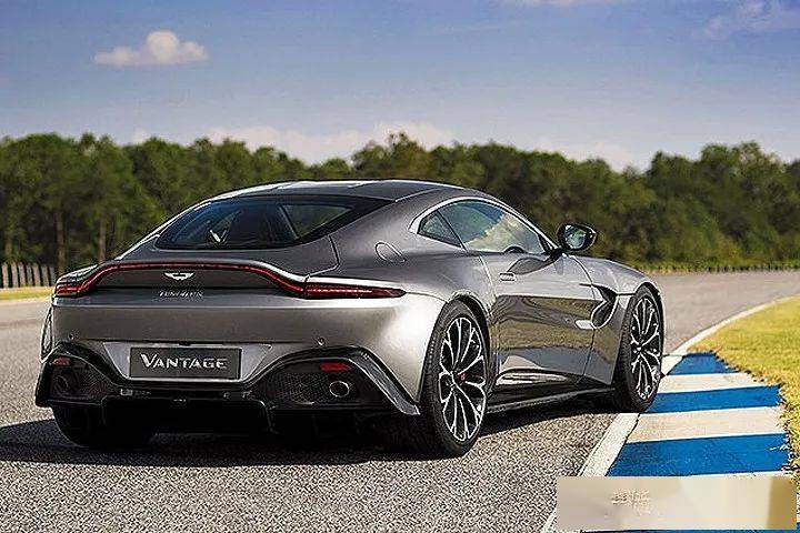 大排量不灭vantage车系将迎来12缸性能大哥astonmartin传正在测试