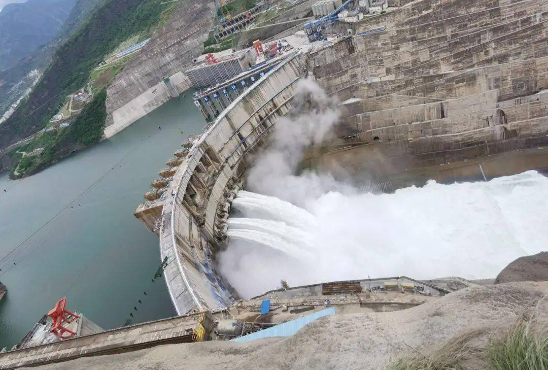 为了这一天,巧家举全县之力支持白鹤滩水电站建设,科学绘就