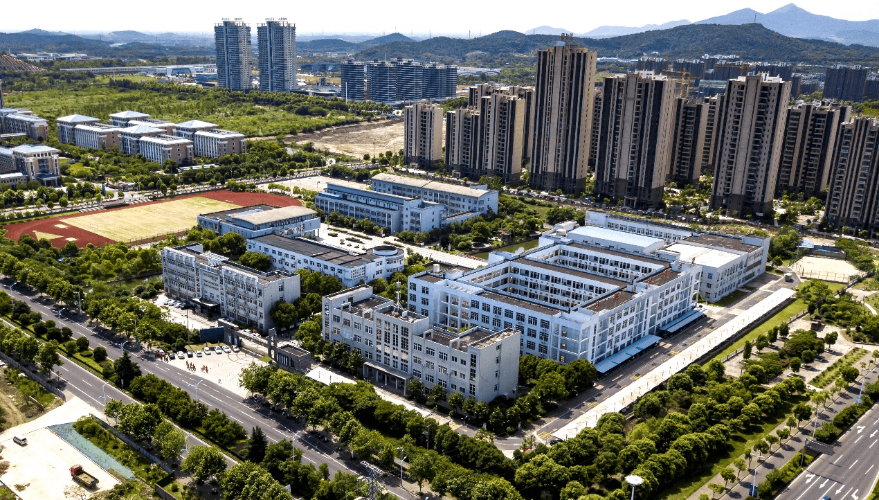 党建聚合力服务谱新篇当涂经贸学校四联系四服务党建品牌侧记