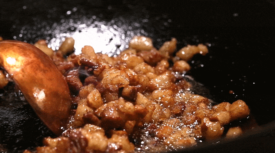 趁圩,是在某个特定日子里(即