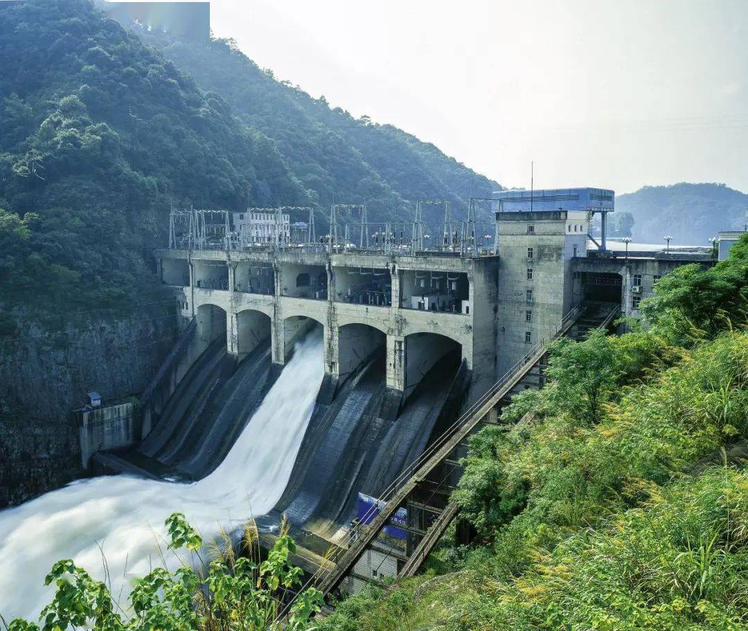上犹江水电站—江西最早开工建设的大型水库园村清洁小流域—国家